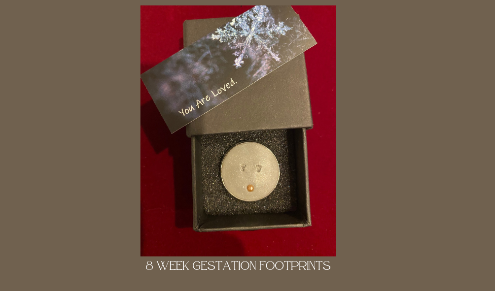 8 week gestation fetus footprints
